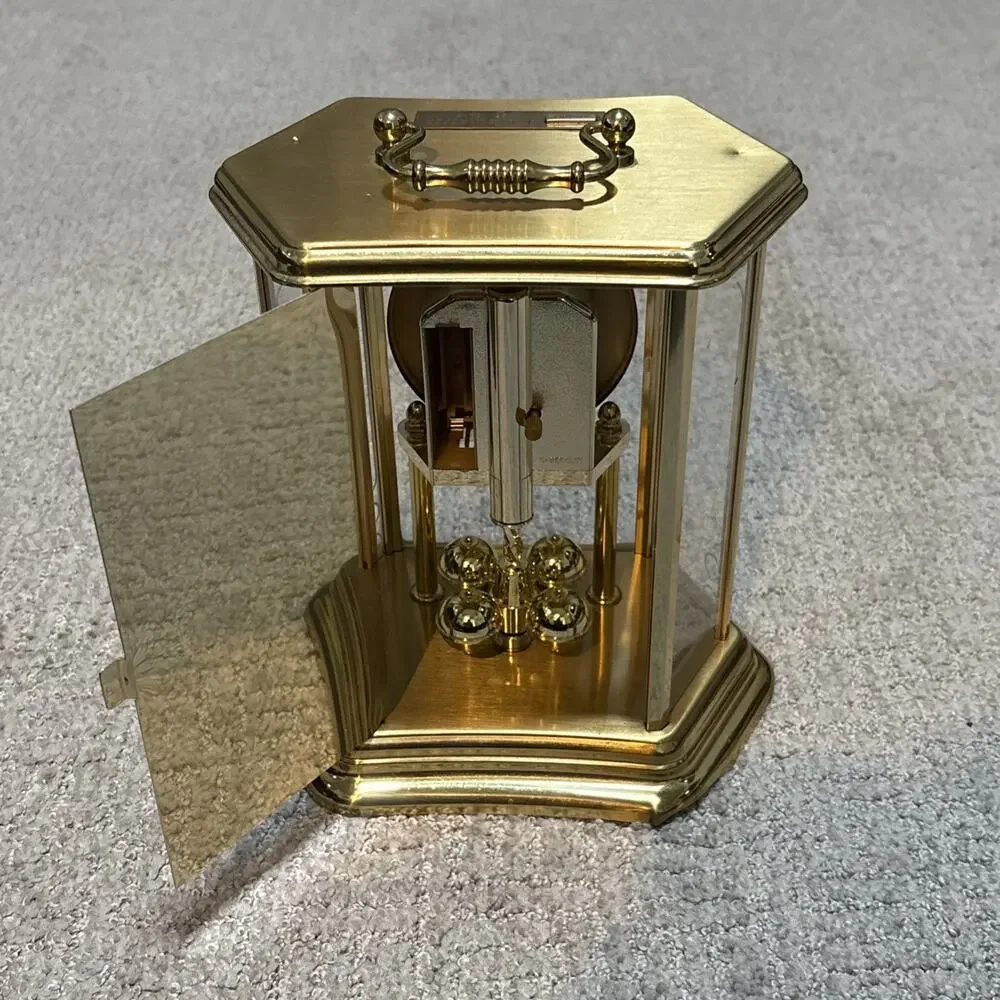 Bulova McDonnell Douglas quartz Vintage clock mantle
